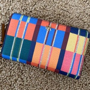 Tory Burch wallet